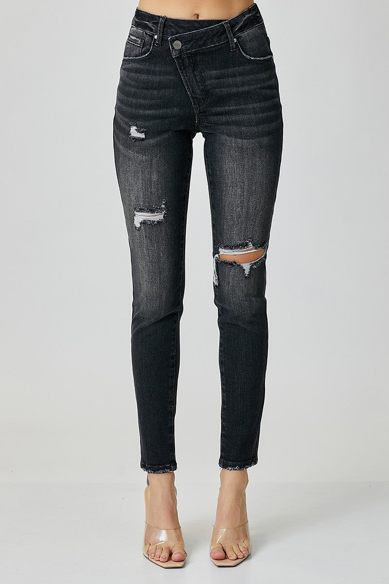 The High Rise Crossover Relaxed Skinny Risen Jeans Black