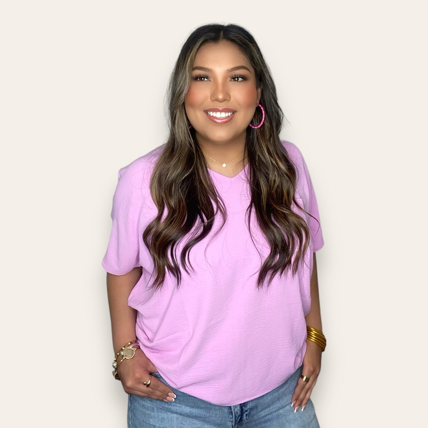 The Zenana Oversized V Neck Pocket Top In Mauve